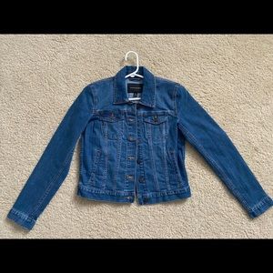 Women’s jean jacket